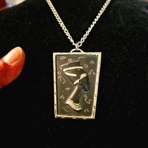 Vintage 80s Queen Nefertiti Silver-tone on Black Pendant Necklace